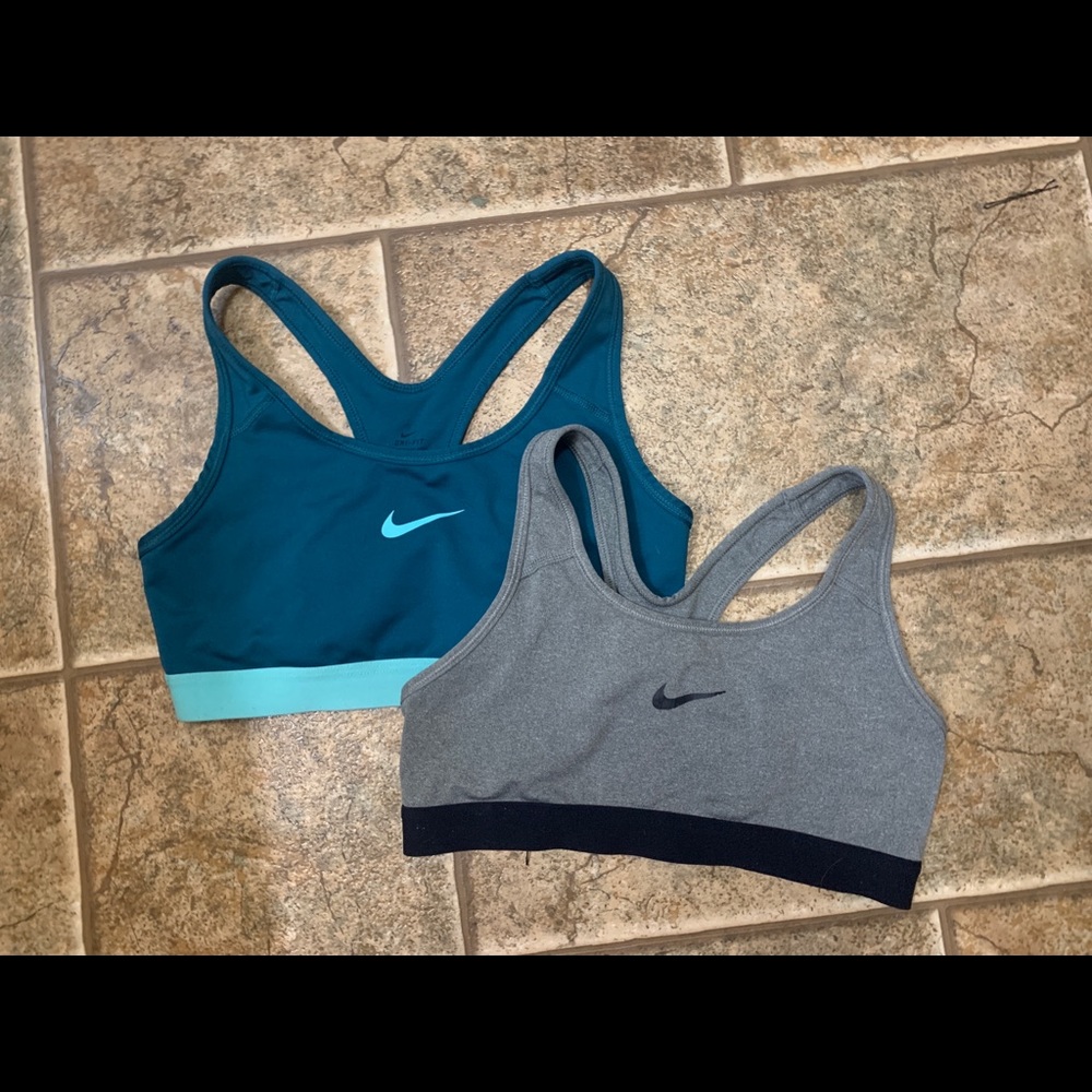 2 Nike sports bras small